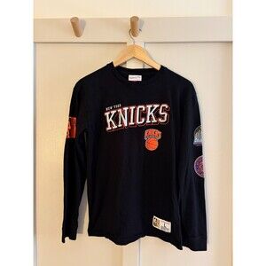 New York Knicks Mitchell & Ness Embroidered Youth 14/16 Large Long Sleeve Shirt